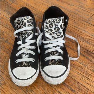 Converse Leopard Print size 2